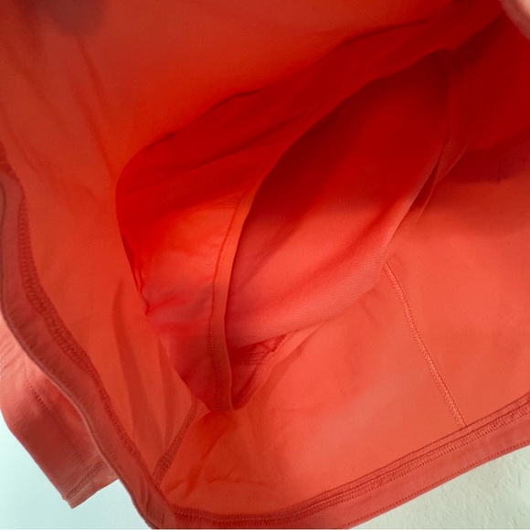 Lululemon Speed Up Mid-Rise Short Golden Apricot Size 6 - Picture 4 of 6